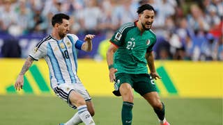 Voz de protesta: Argelia se quejó ante FIFA por la actuación del árbitro Marciniak ante Argentina