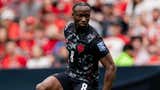 Canadá confirmó que Ismael Koné fue operado de manera exitosa tras sufrir una fractura en la pierna izquierda