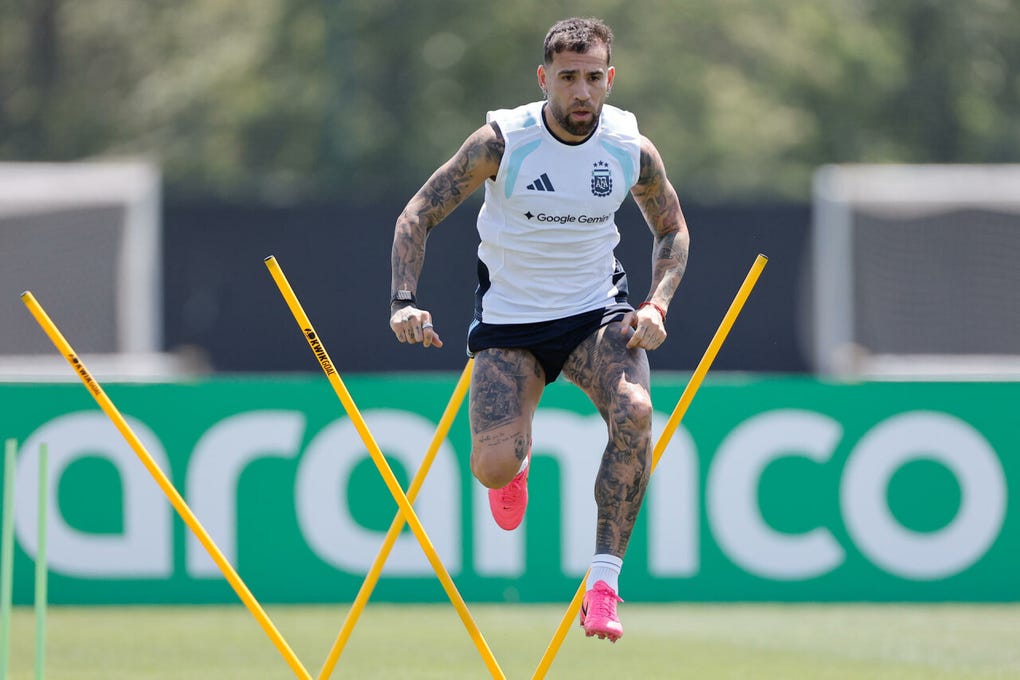 Nicolás Otamendi.