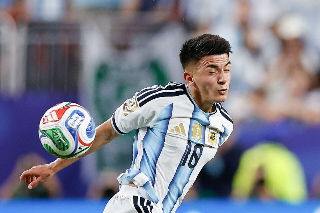 Thiago Almada.