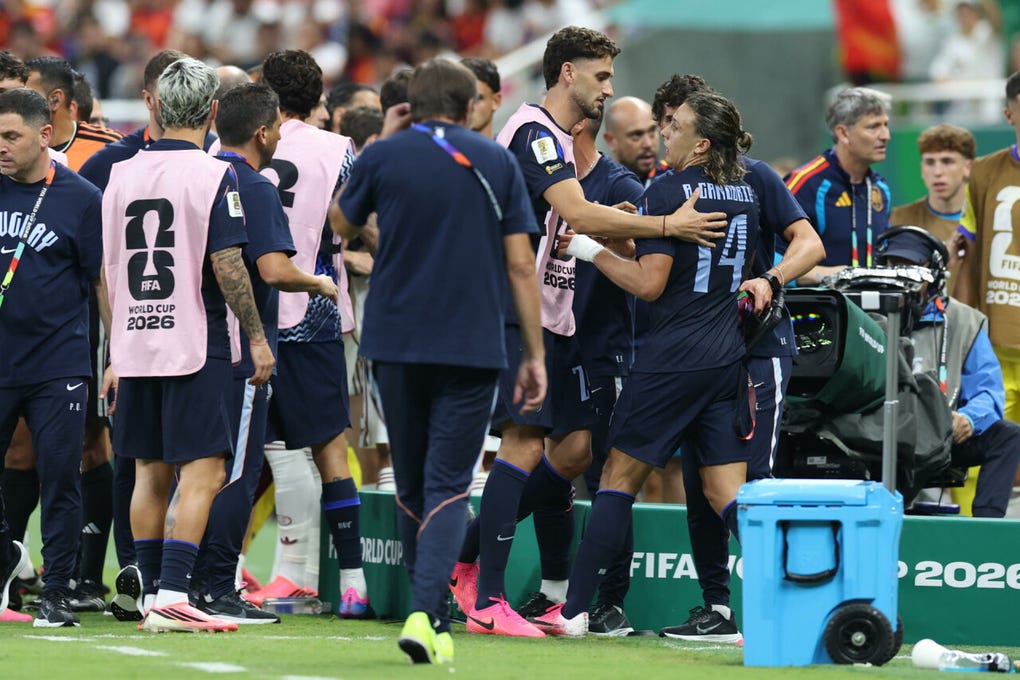 Uruguay luchó hasta el último minuto, pero el esfuerzo no alcanzó para seguir con vida en la Copa del Mundo.