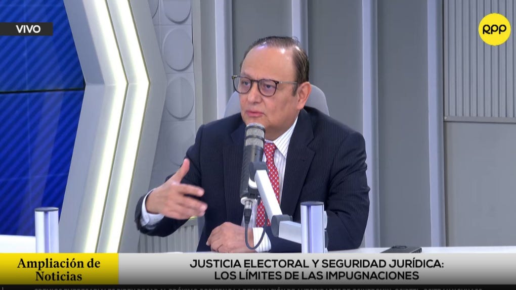 Gutiérrez explicó que la justicia electoral en el país cuenta con un diseño ad hoc, que es distinto a la vía ordinaria o administrativa