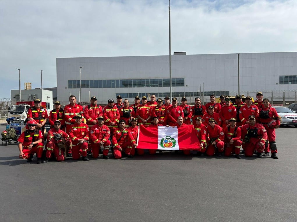 El grupo USAR Perú partió la tarde del viernes hacia la zona de emergencia en Venezuela