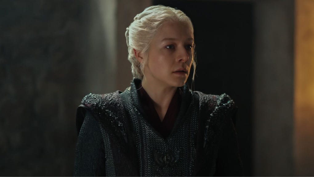 Emma D'Arcy interpreta a Rhaenyra Targaryen en 'La casa del dragón', uno de los personajes clave en la lucha por el poder.