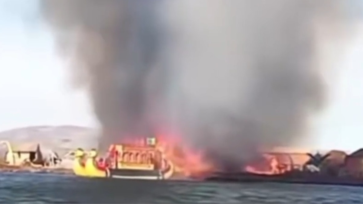 Puno: Once familias quedaron damnificadas por el incendio sucedido en dos islas flotantes de Los Uros