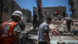 Mueren ocho palestinos, entre ellos dos niños, en bombardeos de Israel contra Gaza pese al alto el fuego