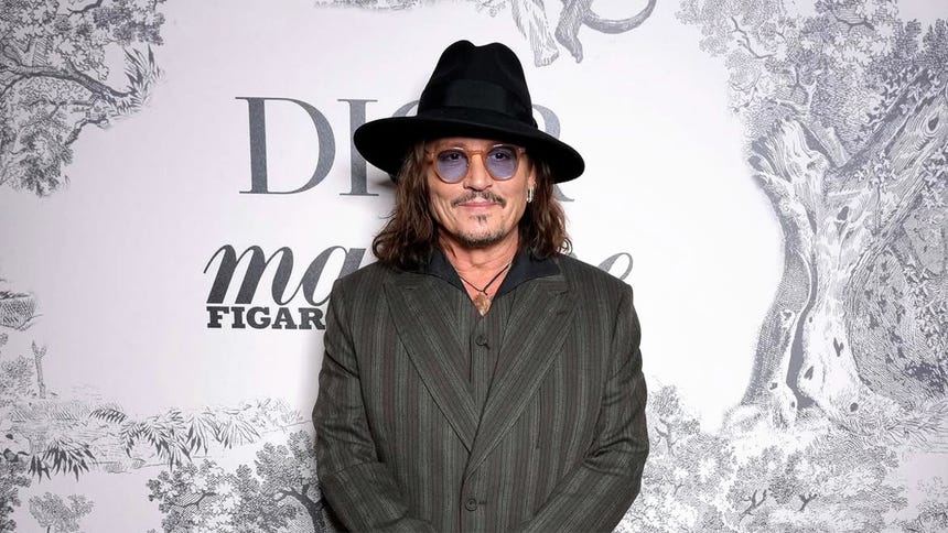Cara Delevingne señaló que Johnny Depp estaba 