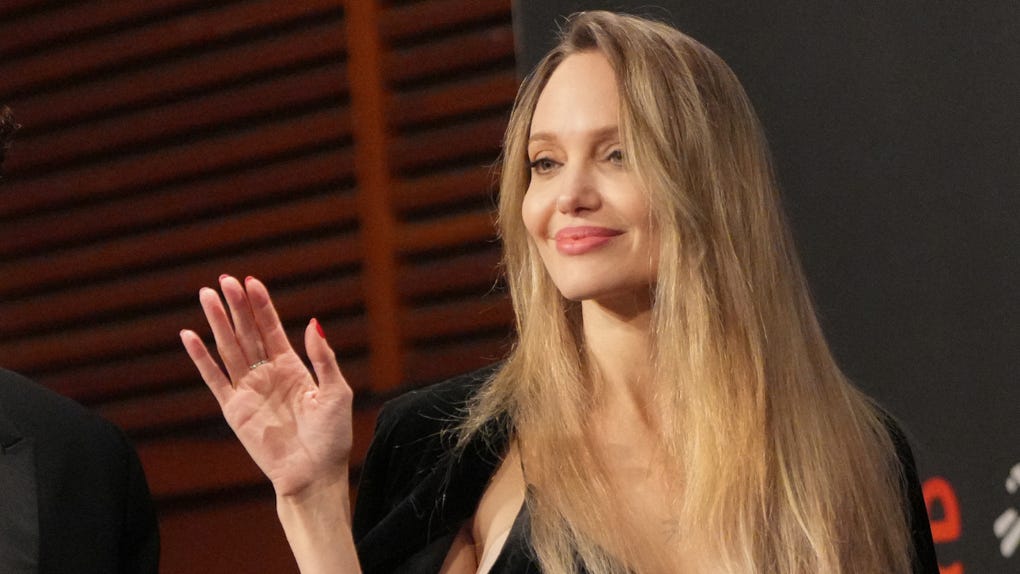 Angelina Jolie durante la presentación de la película 'Couture', en la 73ª edición del Festival de Cine de San Sebastián, en España.