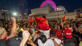 Marroquíes se volcaron a las calles para celebrar hasta el amanecer su pase a octavos de final del Mundial 2026 [FOTOS]