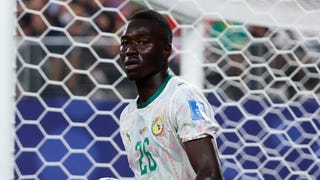 Pape Gueye lanza un ultimátum en Senegal: no volverá si sigue el entrenador