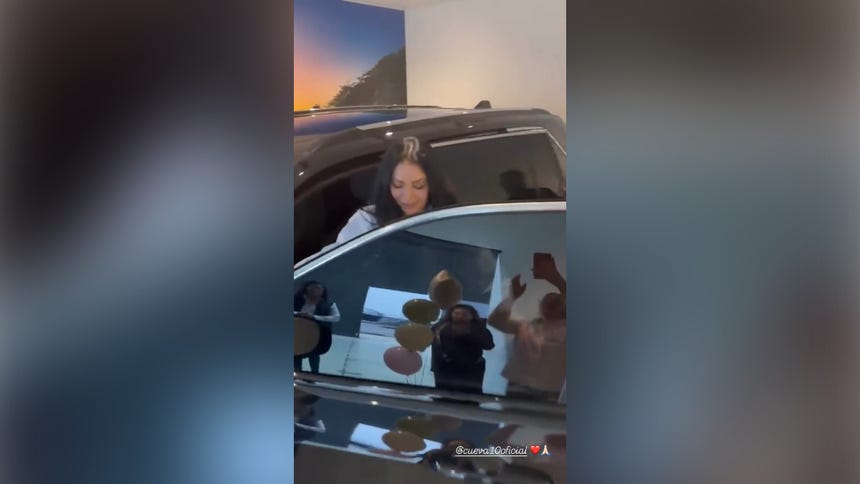Pamela Franco festeja su cumpleaños con Christian Cueva