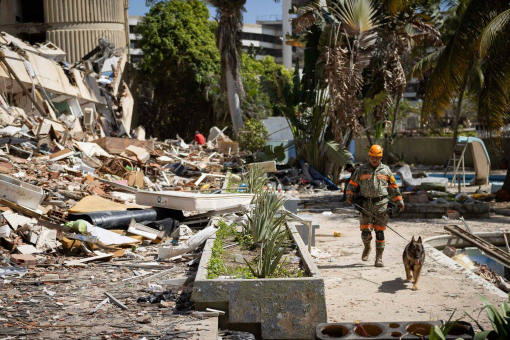 Hasta el miércoles, Venezuela ha recibido 707 063 toneladas de ayuda humanitaria desde hace una semana, según informó el presidente del Parlamento, y añadió que hay una página web habilitada para recibir donaciones internacionales tras los terremotos que afectaron a Caracas y otros seis estados del norte del país.