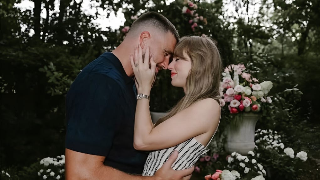 La relación entre Swift y Kelce comenzó en julio de 2023, cuando el jugador asistió al The Eras Tour de la artista en el Arrowhead Stadium.