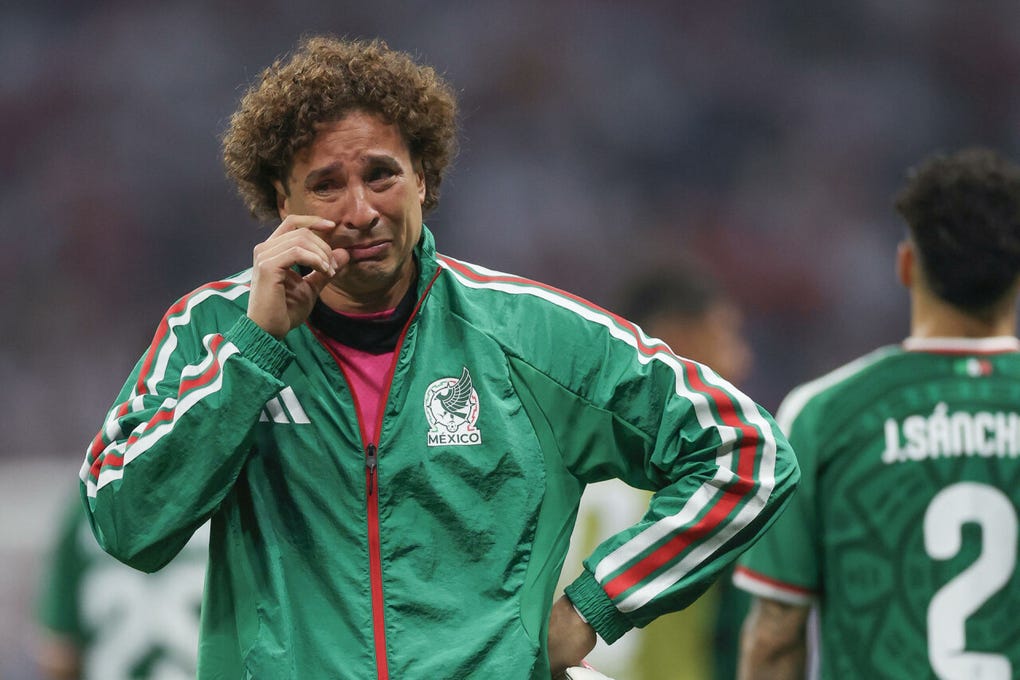 Los jugadores mexicanos no pudieron contener las lágrimas tras la derrota ante Inglaterra por los octavos de final del Mundial 2026.