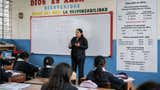 Remuneraciones de docentes se duplicaron en última década, pero mayor gasto no se refleja en mejores aprendizajes