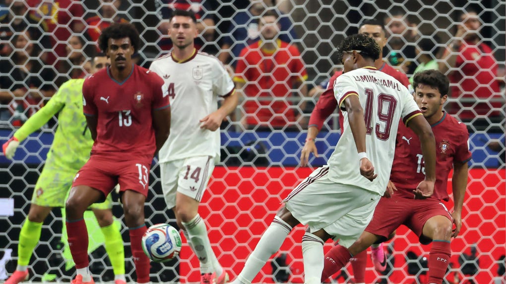 Señal de partido, Portugal vs España por la Copa del Mundo FIFA.