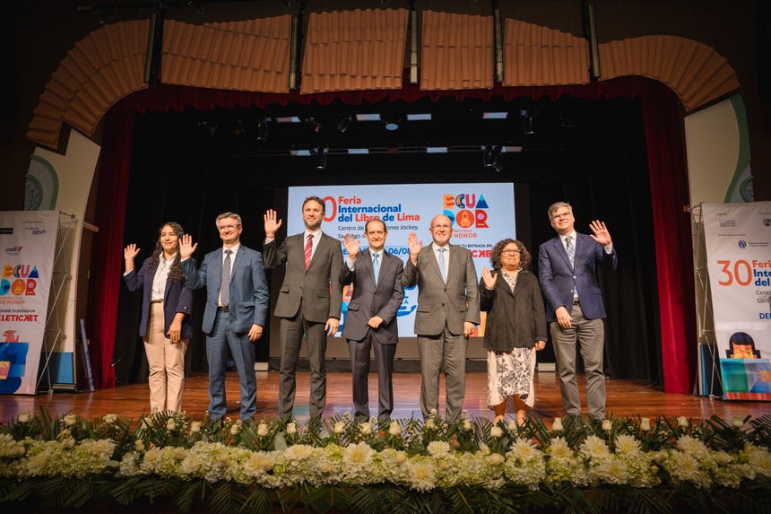 Ricardo Muguerza, presidente de la Cámara Peruana del Libro, durante la presentación de la FIL Lima 2026.