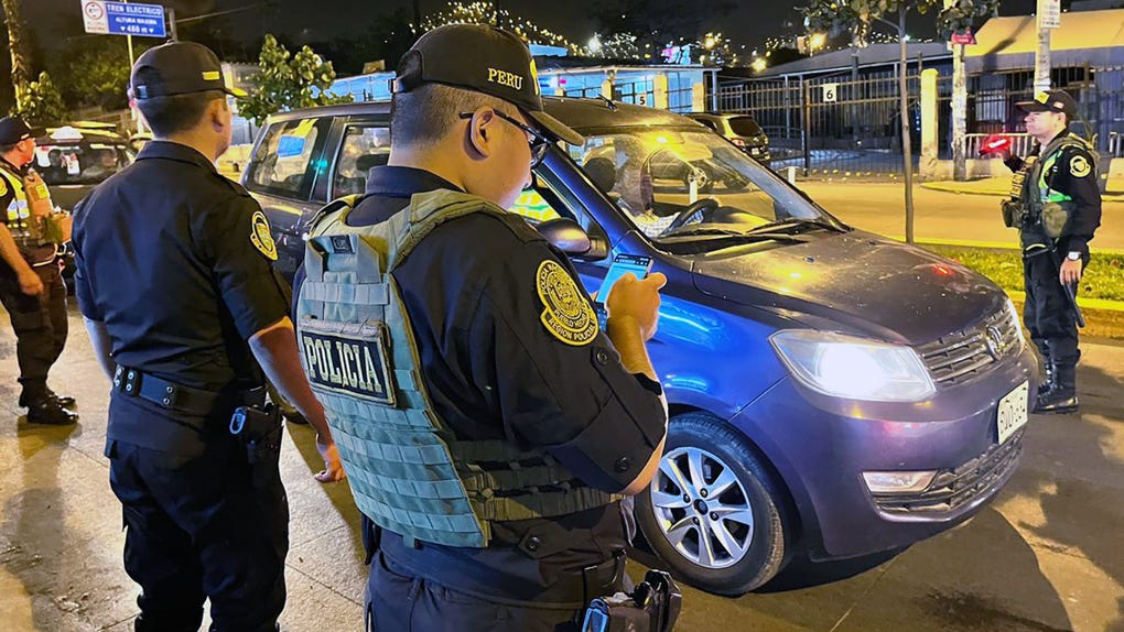El estado de emergencia, que entró en vigor este 28 de junio, busca hacer frente a delitos como el sicariato y la extorsión.