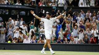 ¡Monumental! Novak Djokovic vence a Aliassime tras más de cinco horas de partido y accede a las semifinales de Wimbledon