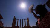 Ola de calor golpea Europa: altas temperaturas dejan muertos y alertas por incendios [FOTOS]