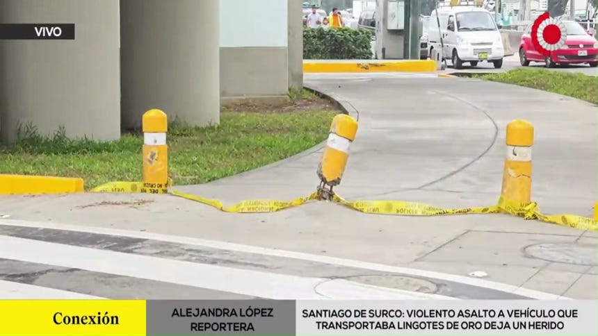 Surco: delincuentes roban lingotes de oro tras balacera en plena avenida El Derby