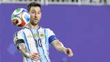 Messi eligió a una leyenda para regalarle la camiseta que usó contra Suiza