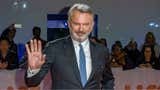 Sam Neill muere a los 78 años: Nicole Kidman, Toni Collette y Karl Urban despiden al actor de 'Jurassic Park'