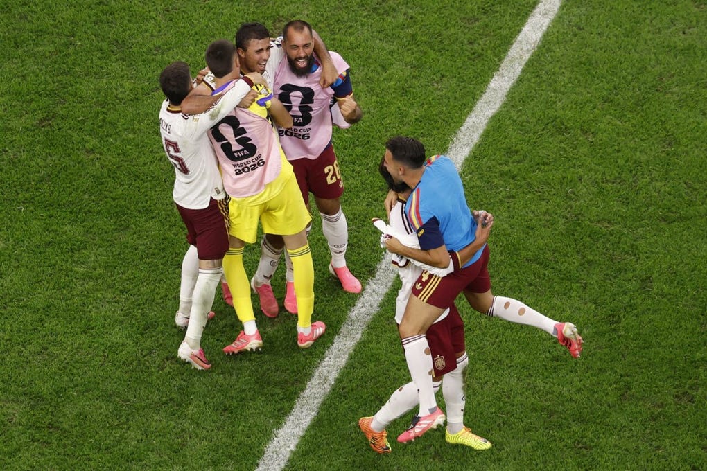 España celebra el pase a la final del Mundial 2026.