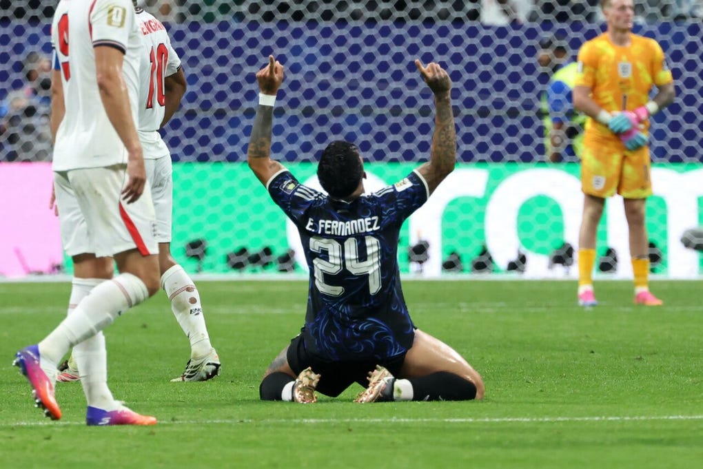 Enzo Fernández le dio vida a Argentina tras poner el gol del empate.