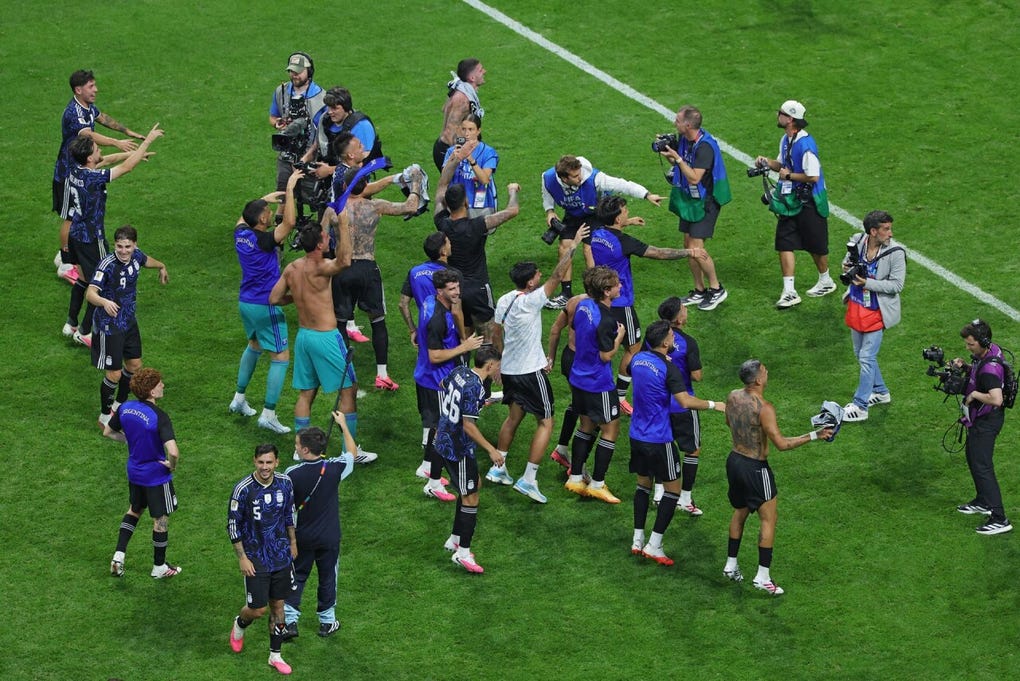 Argentina derrotó 2-1 a Inglaterra y jugará ante España la final del Mundial 2026.