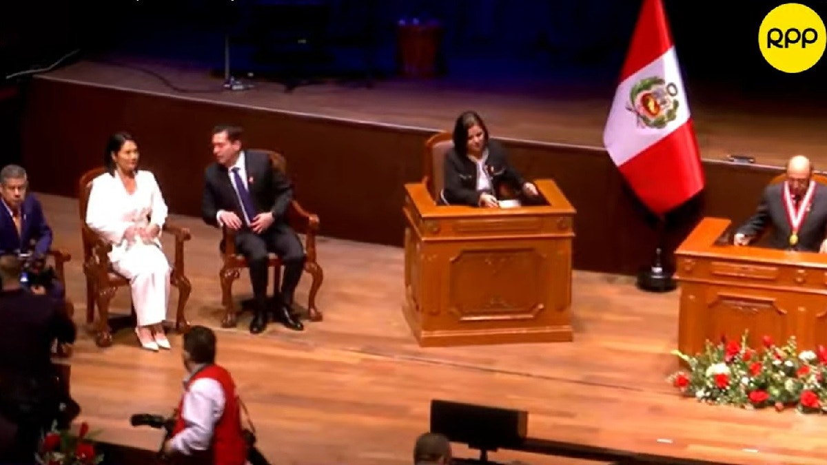 JNE entrega credenciales a la presidenta electa Keiko Fujimori