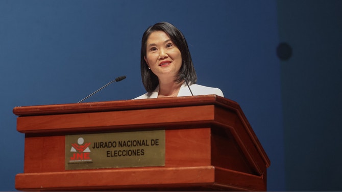 Keiko Fujimori convocó a todas las fuerzas políticas y pidió reconciliación nacional tras recibir credenciales como presidenta
