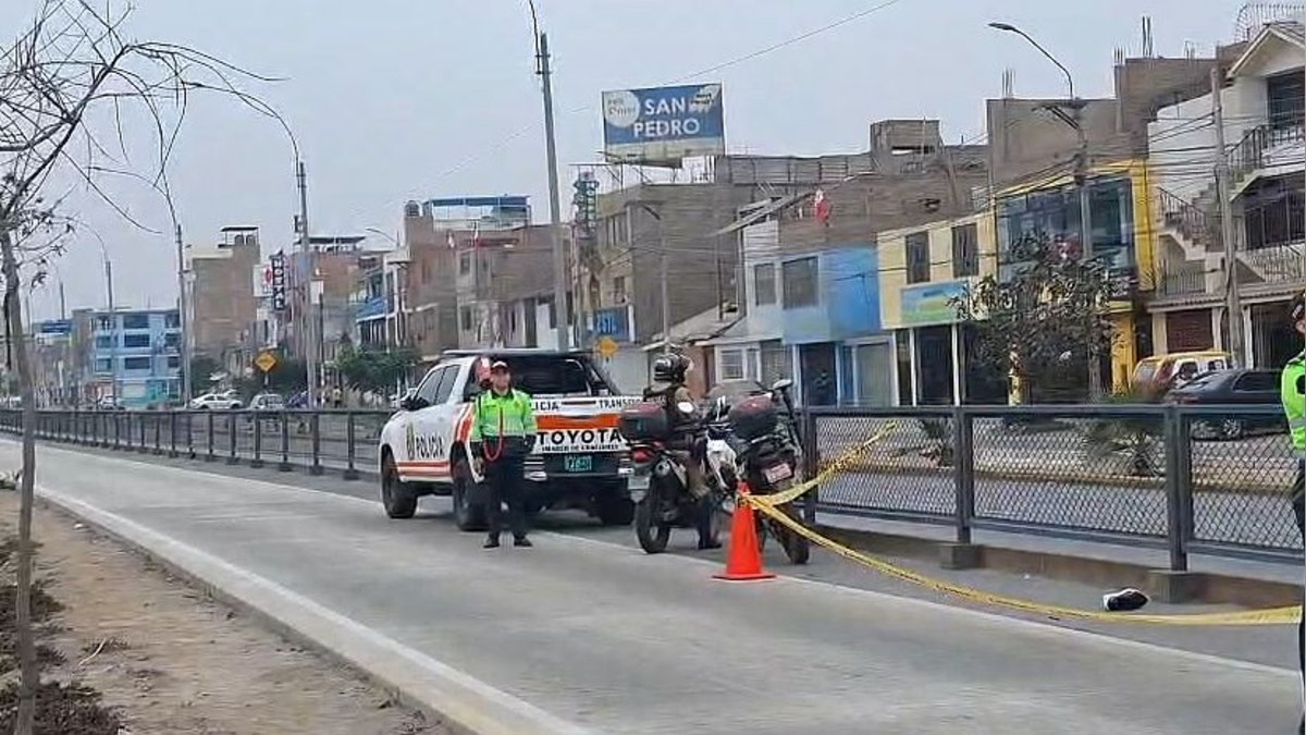 Un anciano murió atropellado por una motocicleta que invadió el carril exclusivo del Metropolitano en Comas [VIDEO]