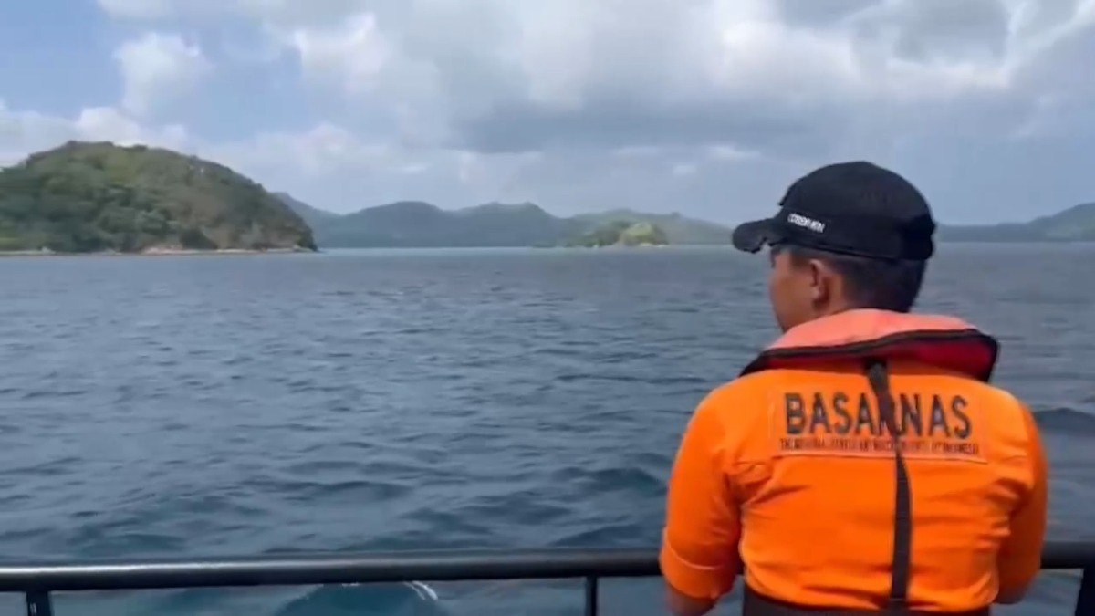 Tragedia en Indonesia: un muerto y 24 desaparecidos tras el naufragio de un barco de pasajeros