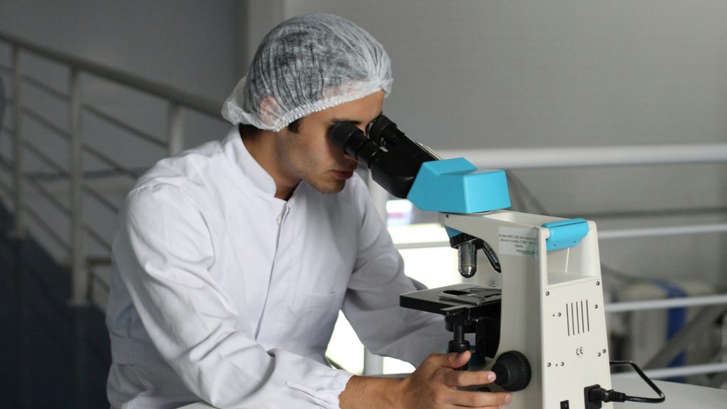 Los resultados son de un ensayo clínico en fase 1 con 20 participantes y se publican en Cancer Discovery, revista de la Asociación Americana para la Investigación del Cáncer.