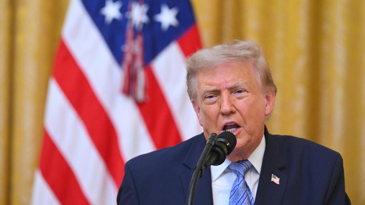 Trump denuncia injerencia de China en el sistema electoral de Estados Unidos