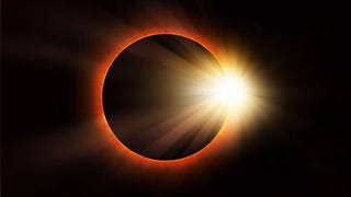 Un eclipse solar total ocurrirá el próximo 12 de agosto: ¿cuánto durará y en qué países se verá?