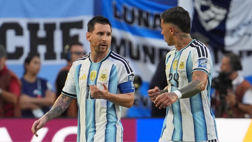 Messi y Enzo Fernández han jugados todos los partidos del Mundial.