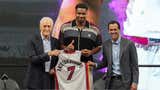 Nueva era en la NBA: Los Miami Heat presentaron a Giannis Antetokounmpo y confían en reunirlo con LeBron James [FOTOS]