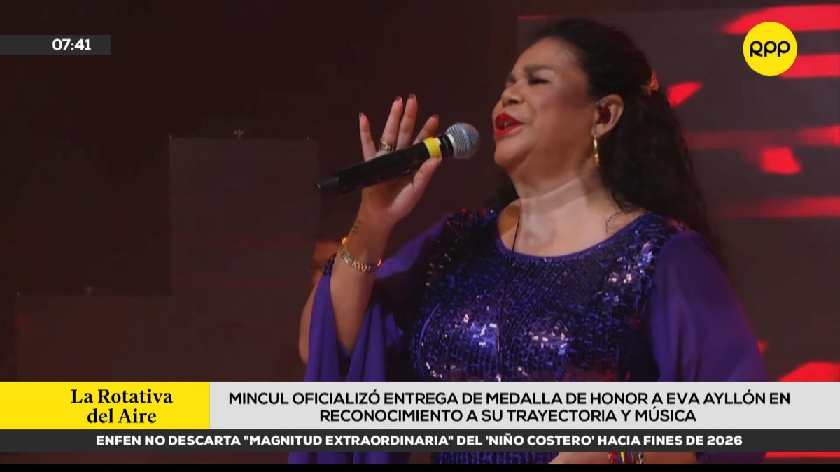 Mincul oficializa entrega de medalla de honor a Eva Ayllón en reconocimiento a su trayectoria y música