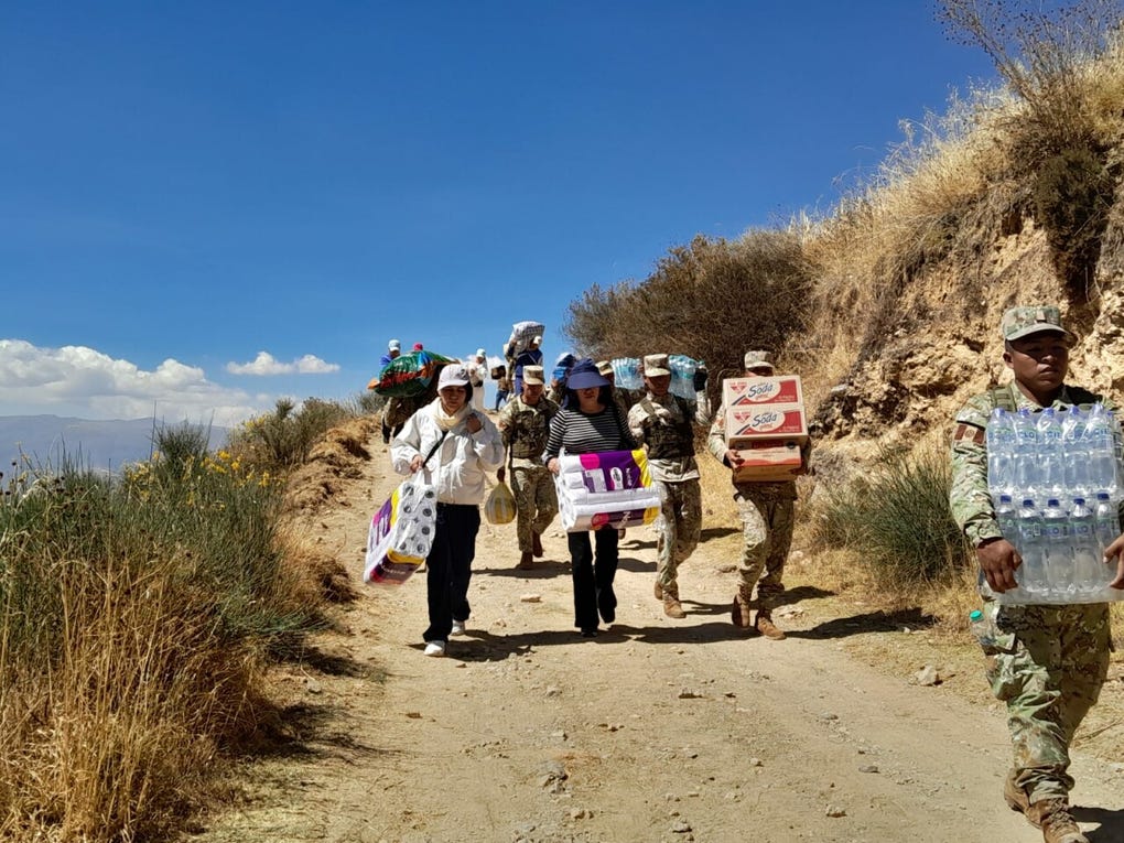 Llegada de ayuda humanitaria para afectados en Pumpunya.