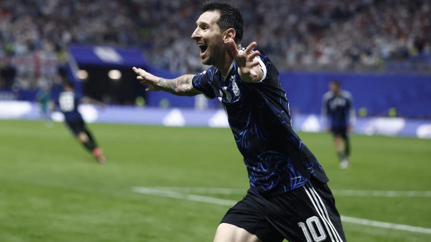 Lionel Messi celebrando victoria ante Inglaterra