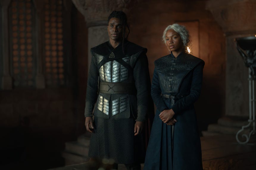 Clinton Liberty y Bethany Antonia interpretan a Addam de Hull y Baela Targaryen en la tercera temporada de 'La casa del dragón'.