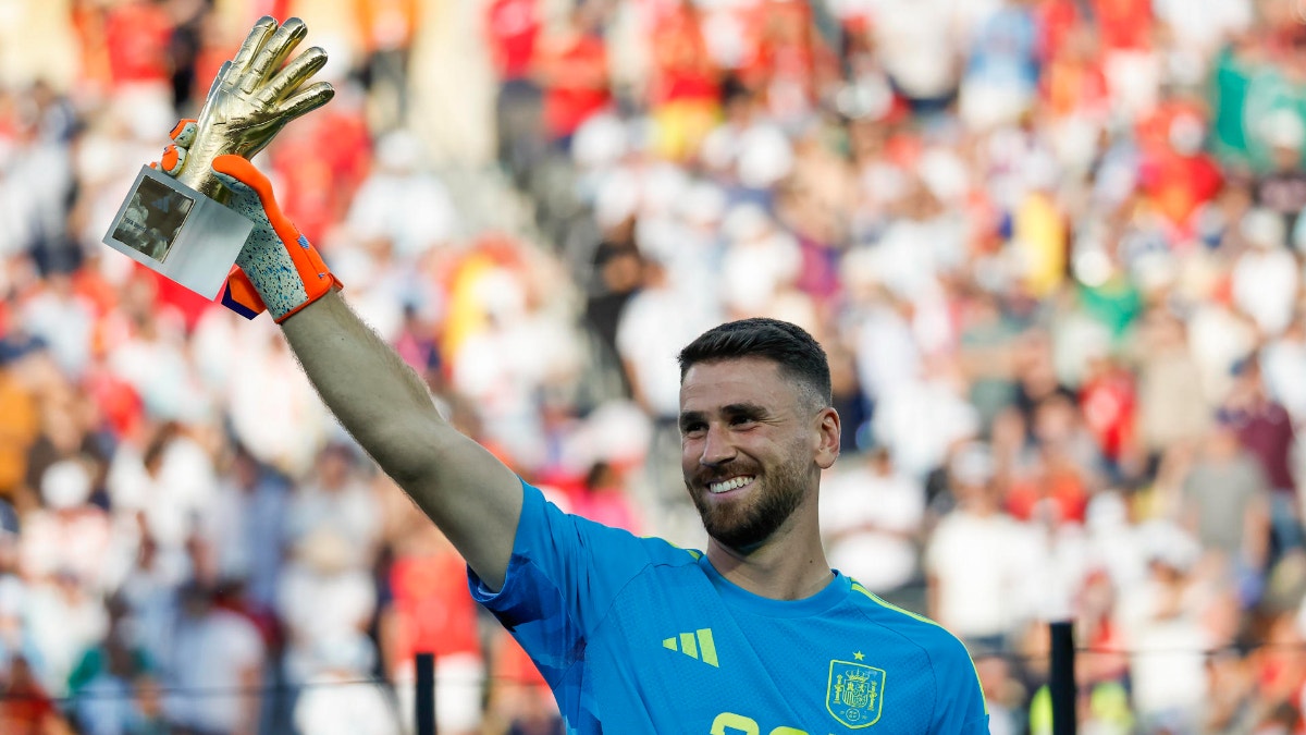 Unai Simón gana el Guante de Oro del Mundial 2026: estos son todos los porteros premiados