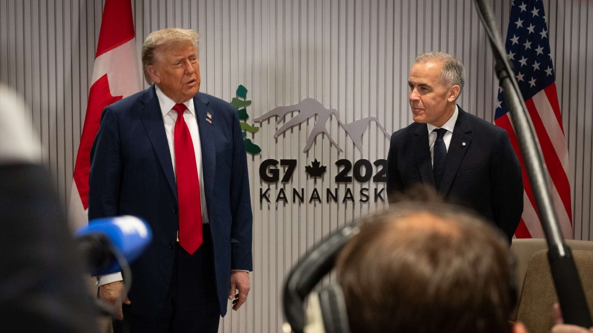 Donald Trump impone aranceles del 50% a Canadá, que replica con acusación a EE.UU. de violar el T-MEC