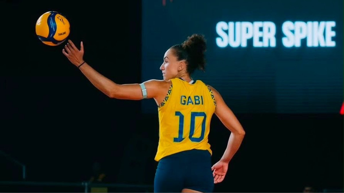 Baja sensible: Gabi no jugará la fase final de la VNL con Brasil