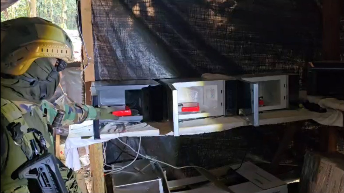 Fiscalía y PNP intervienen laboratorio clandestino y decomisan más de 300 kilos de droga en Junín