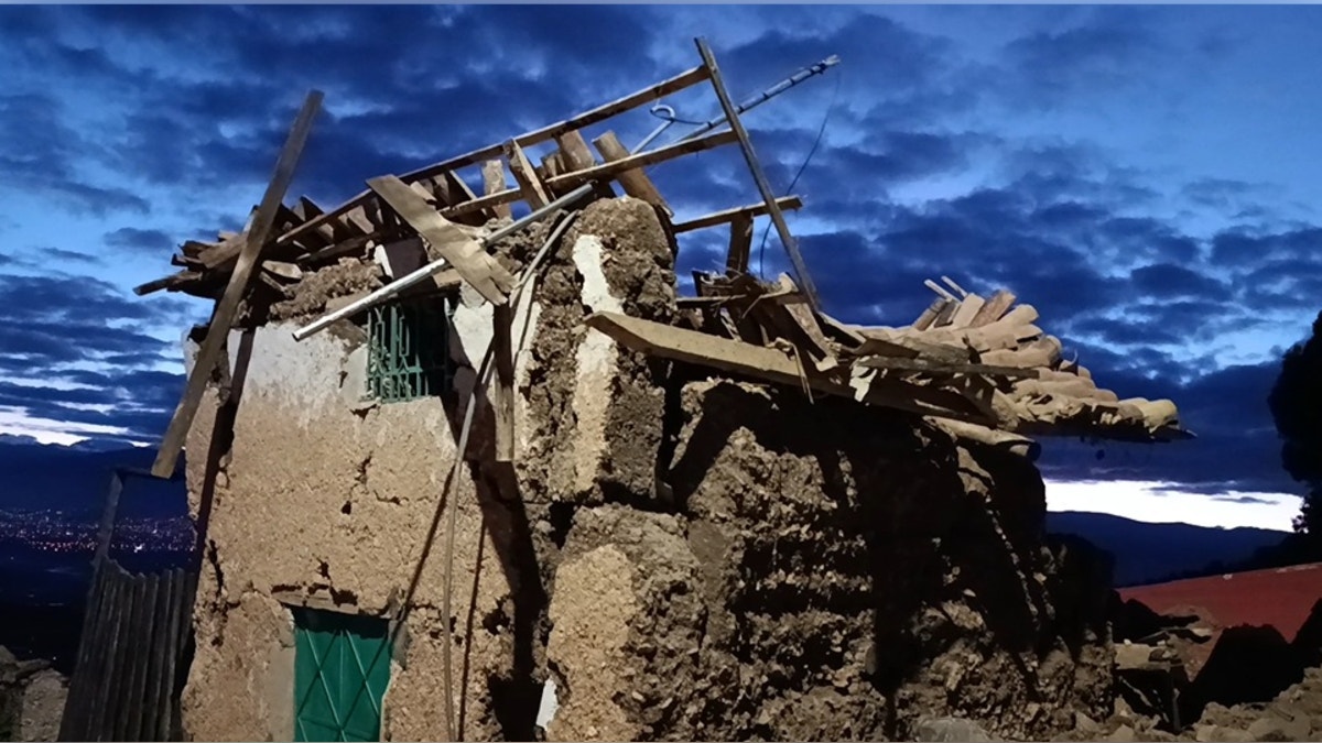 Indeci confirma cinco fallecidos, 65 heridos y unas 100 viviendas de adobe destruidas tras fuerte sismo en Junín