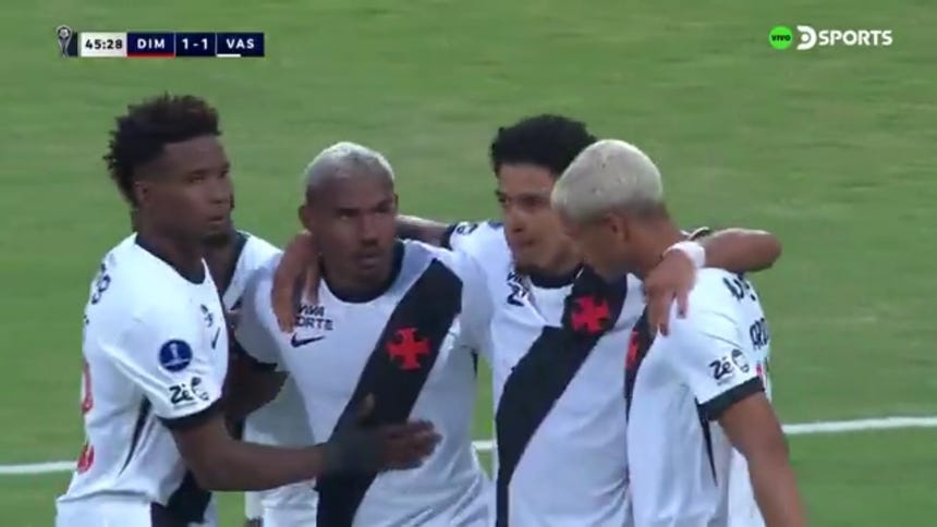 Joaquin Varela anota el 1-1 para Vasco.