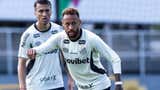 Neymar explotó contra las críticas por jugar al póker mientras Santos disputaba la Copa Sudamericana